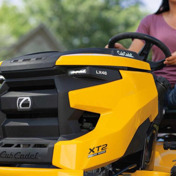 How to Change the Air Filter on a Ride-on Mower